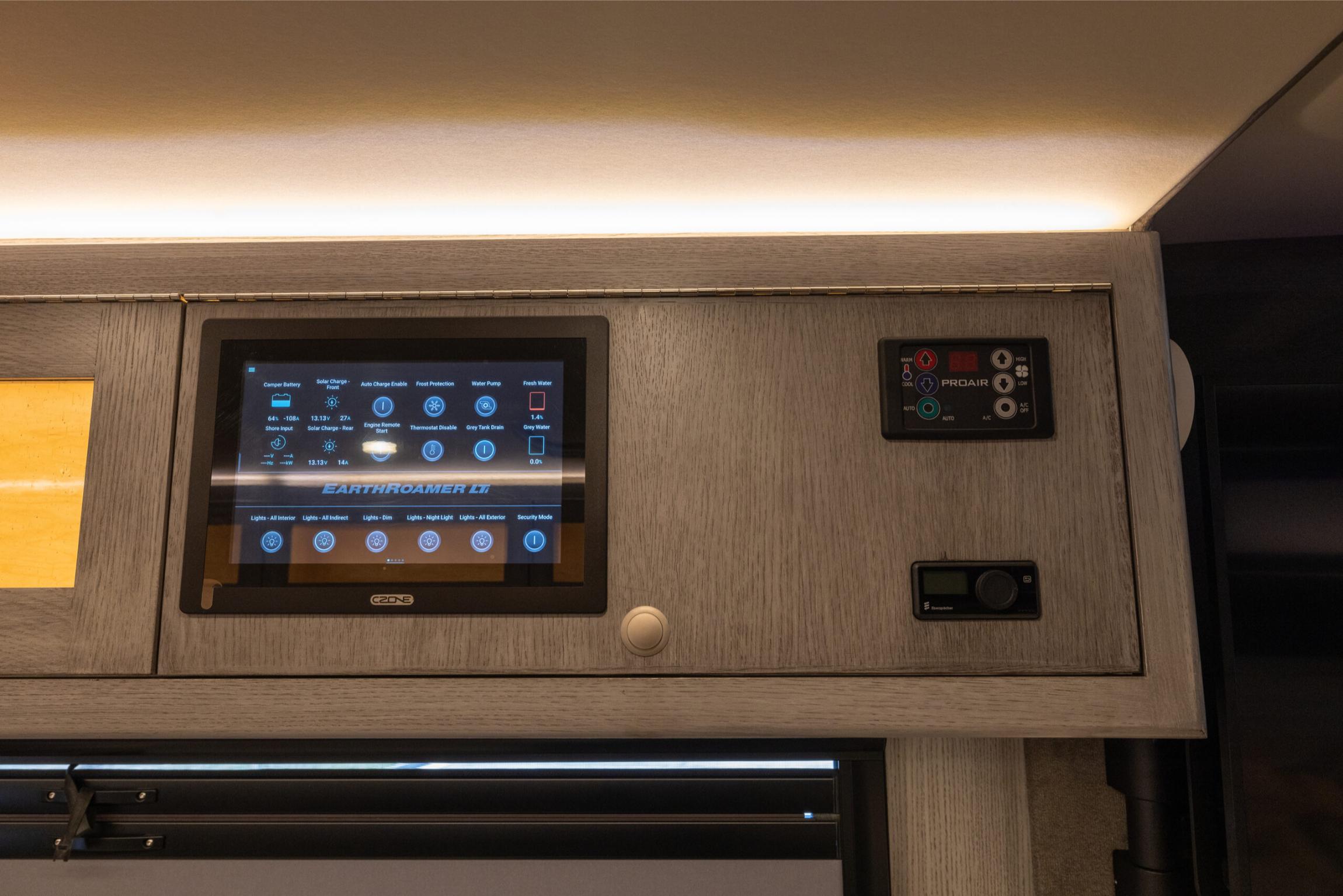 2021 EarthRoamer XV-LTi 030