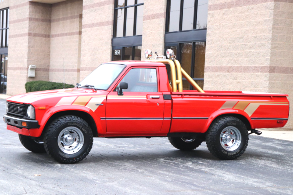 Sold: 1979 Toyota Hilux-1