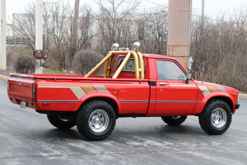 Sold: 1979 Toyota Hilux