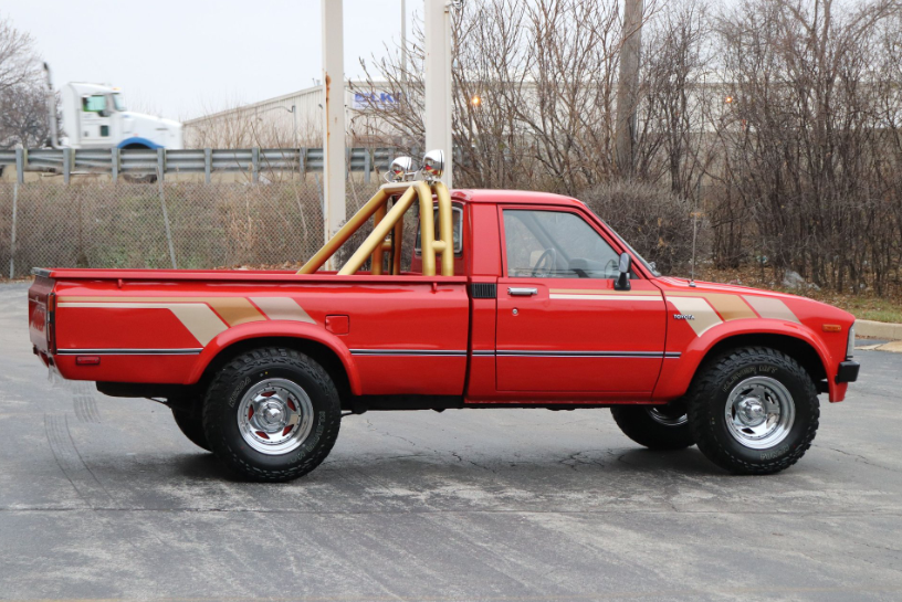 Sold: 1979 Toyota Hilux