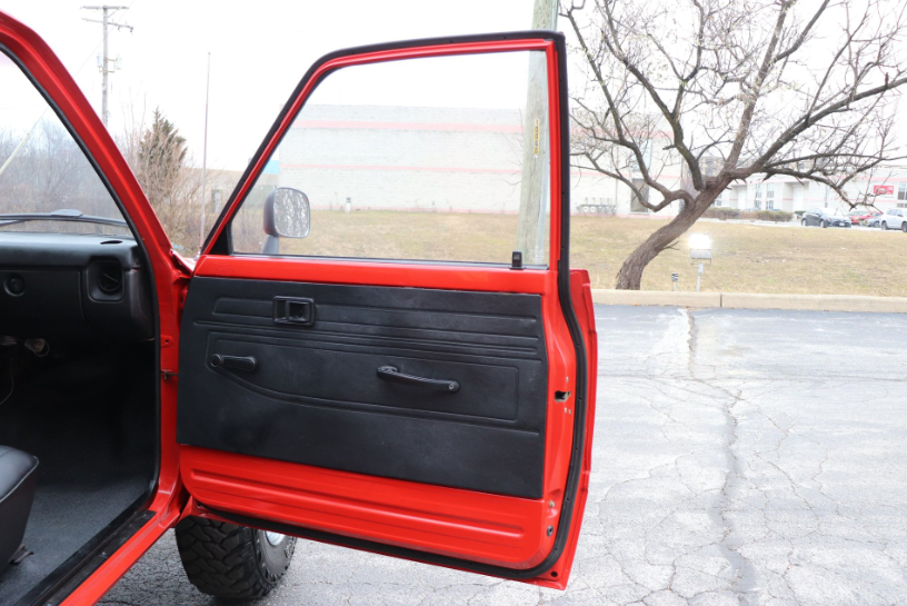 Sold: 1979 Toyota Hilux