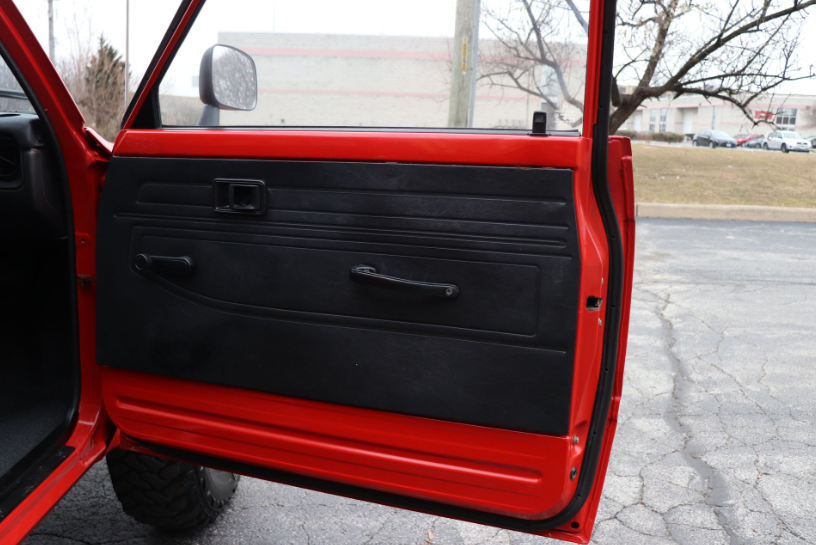 Sold: 1979 Toyota Hilux