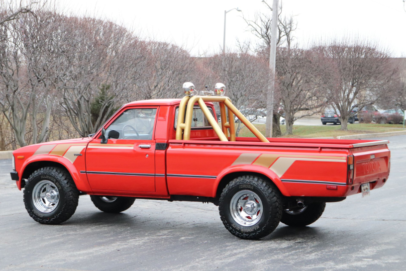 Sold: 1979 Toyota Hilux - 4