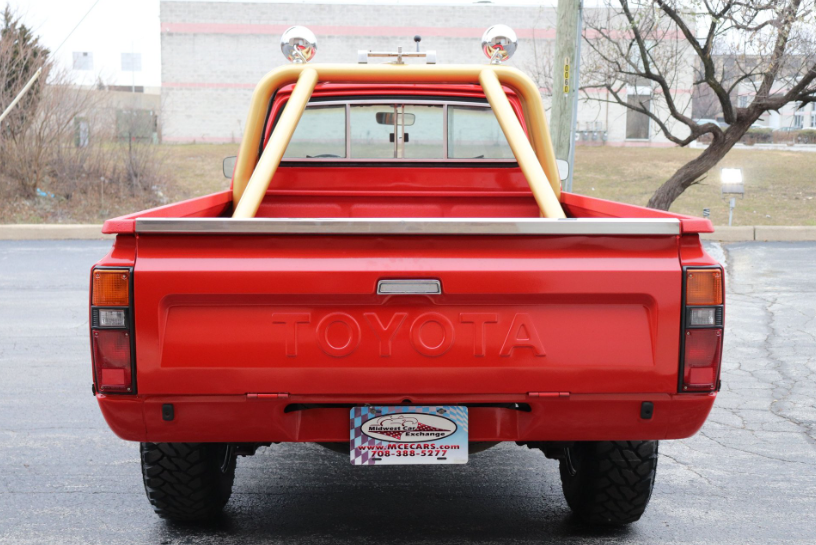 Sold: 1979 Toyota Hilux