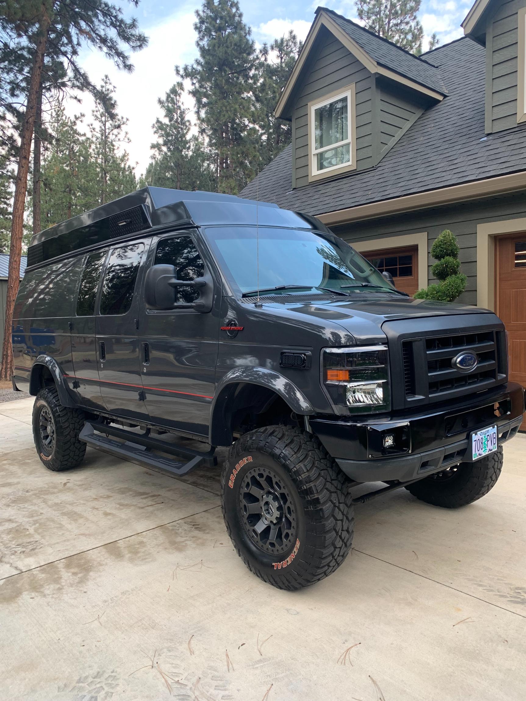 Sold: Custom 2009 Ford E-350 4×4 Camper Conversion