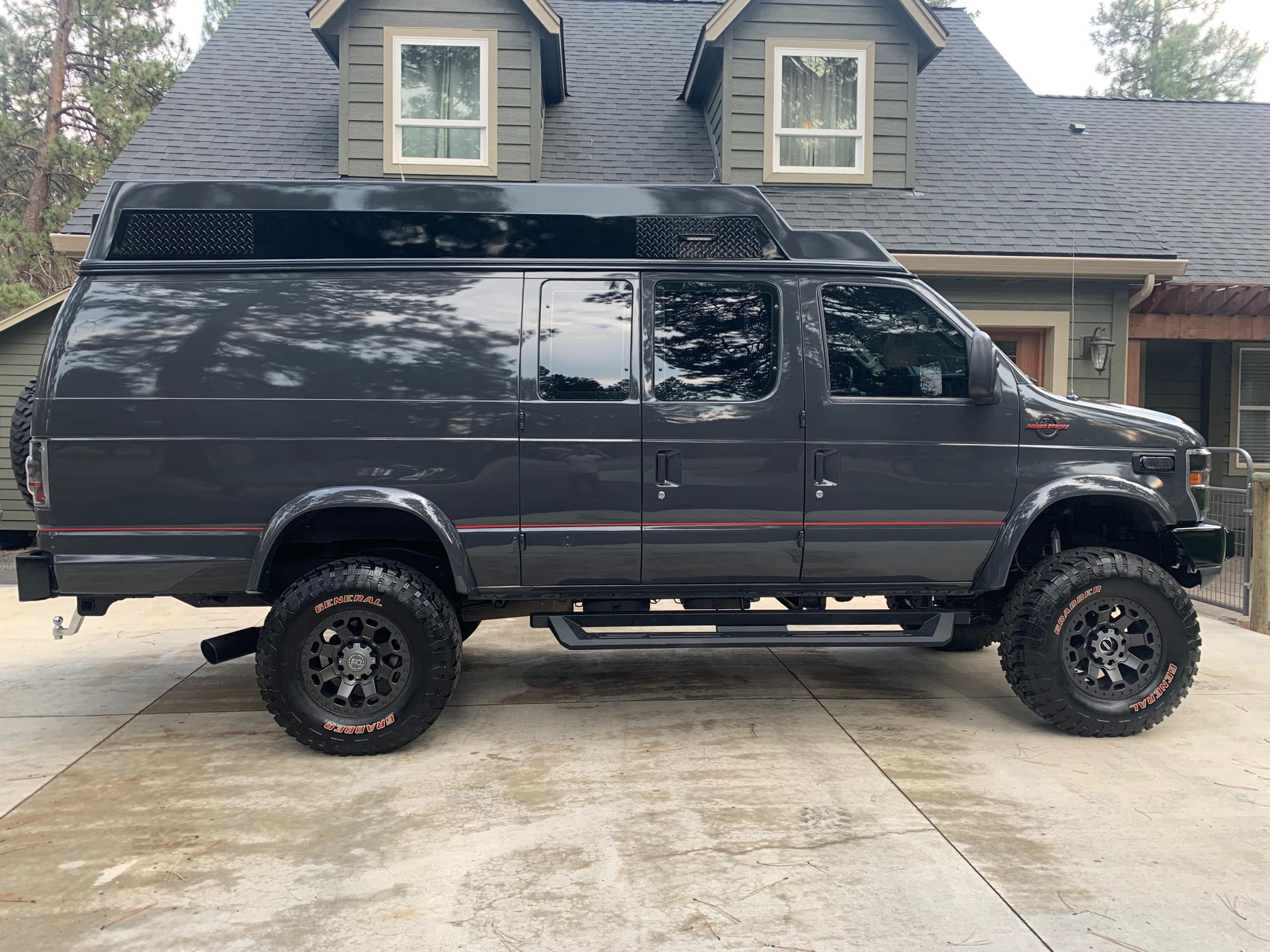 Sold: Custom 2009 Ford E-350 4×4 Camper Conversion
