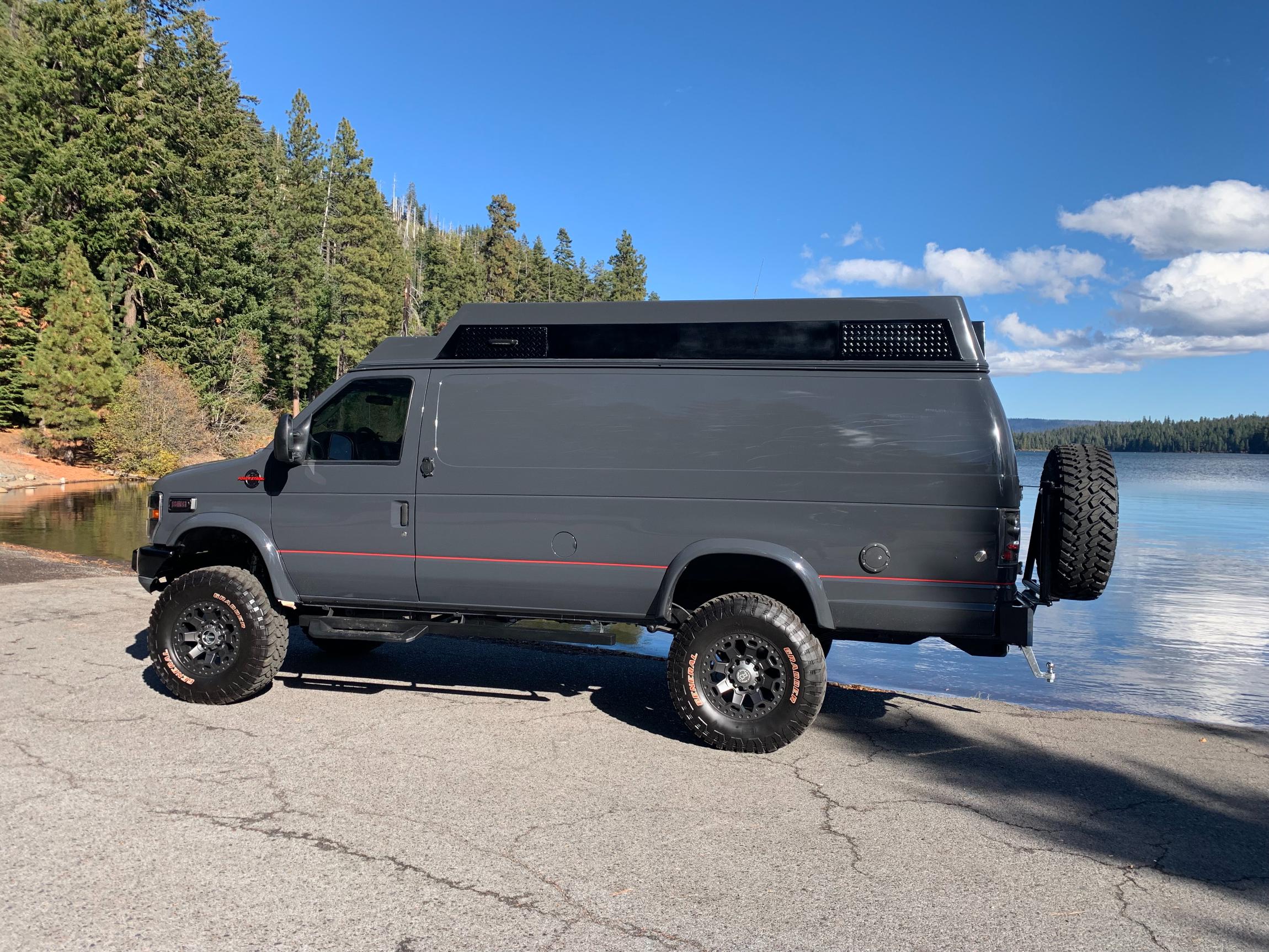 Sold: Custom 2009 Ford E-350 4×4 Camper Conversion