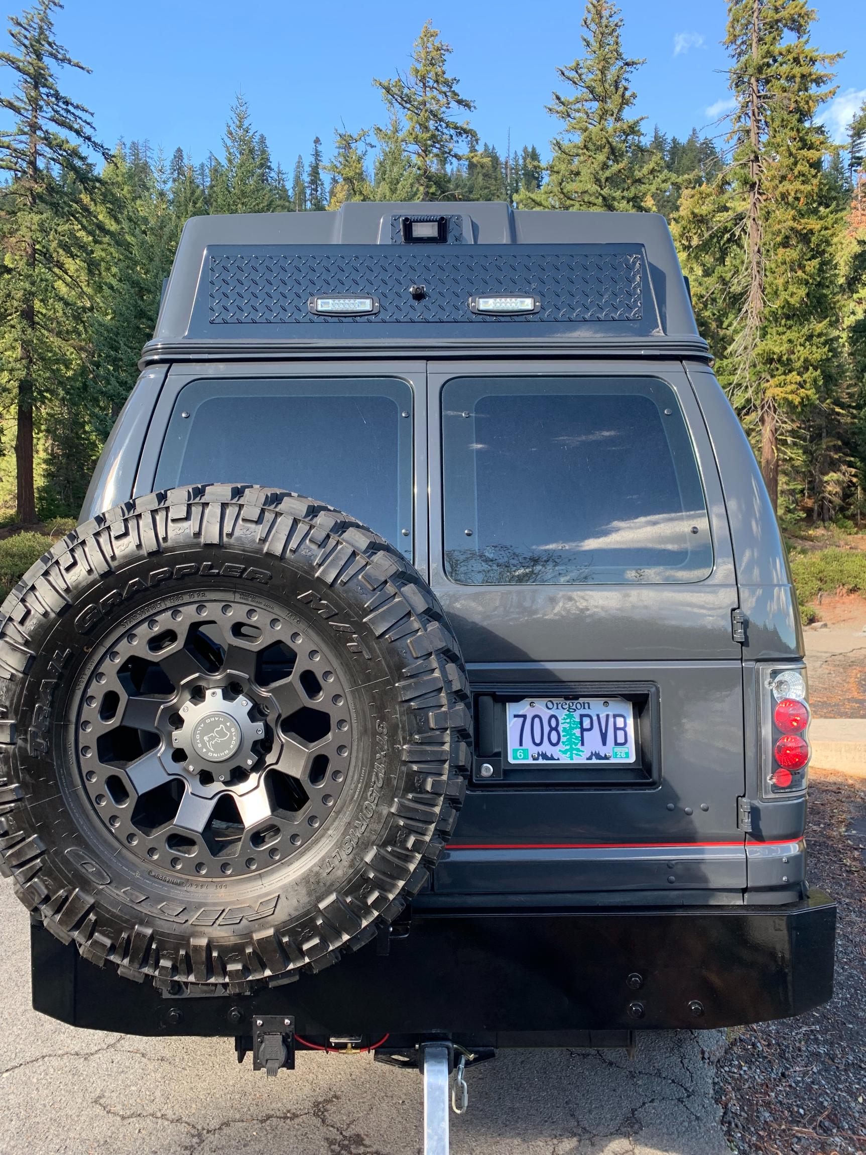 Sold: Custom 2009 Ford E-350 4×4 Camper Conversion