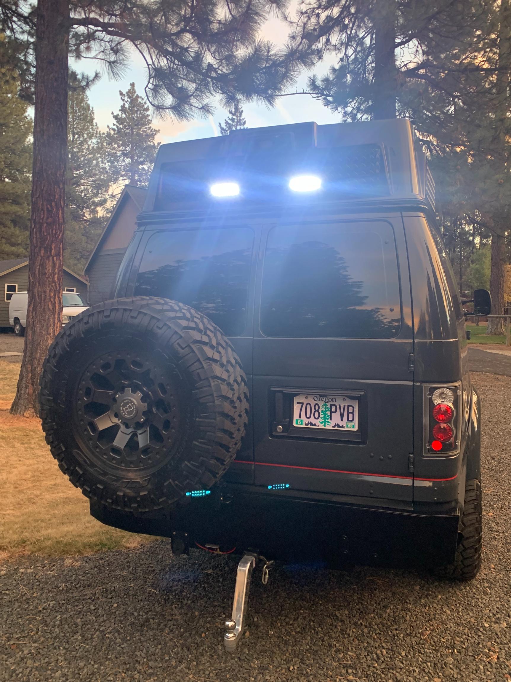 Sold: Custom 2009 Ford E-350 4×4 Camper Conversion