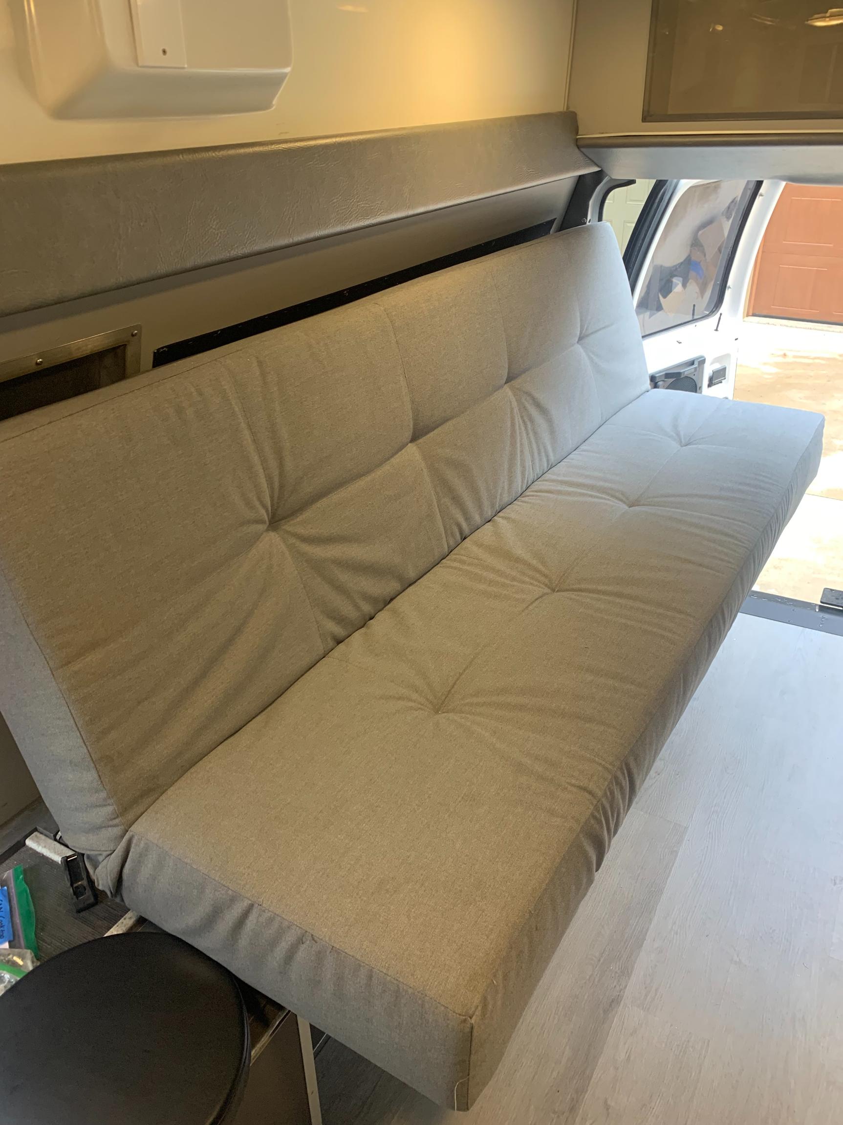 Sold: Custom 2009 Ford E-350 4×4 Camper Conversion