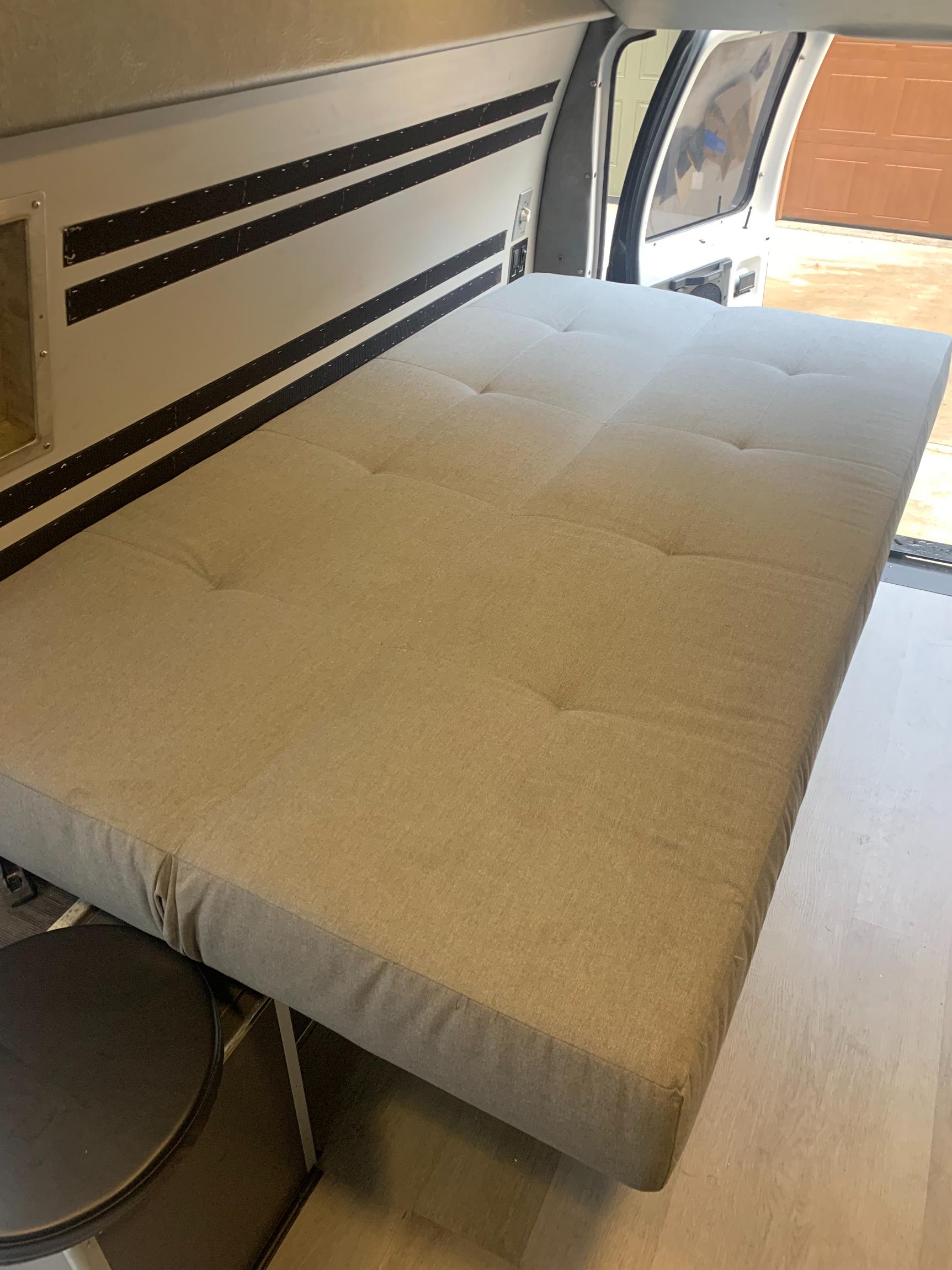 Sold: Custom 2009 Ford E-350 4×4 Camper Conversion