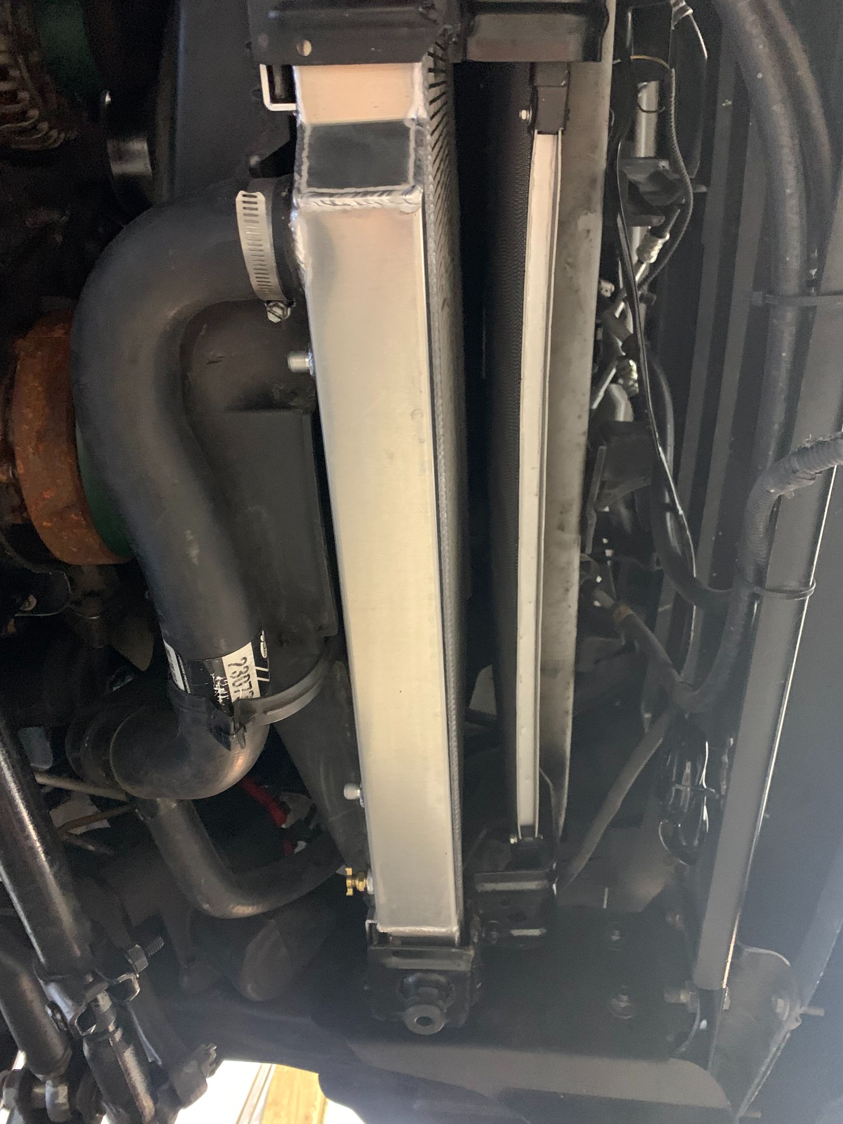 Sold: Custom 2009 Ford E-350 4×4 Camper Conversion