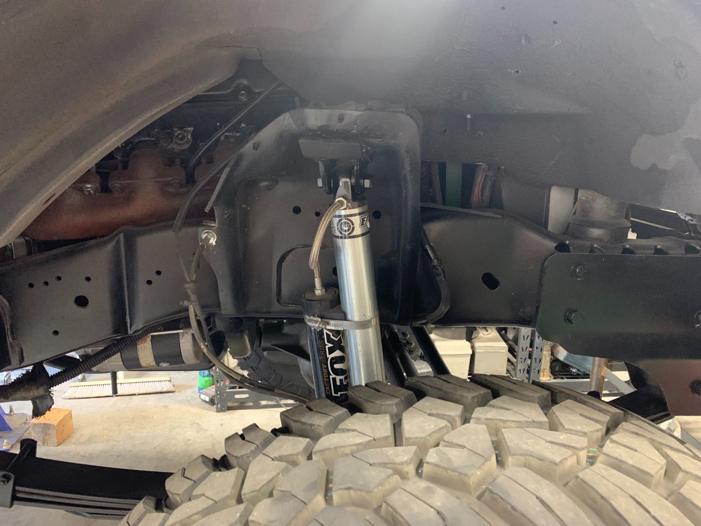 Sold: Custom 2009 Ford E-350 4×4 Camper Conversion