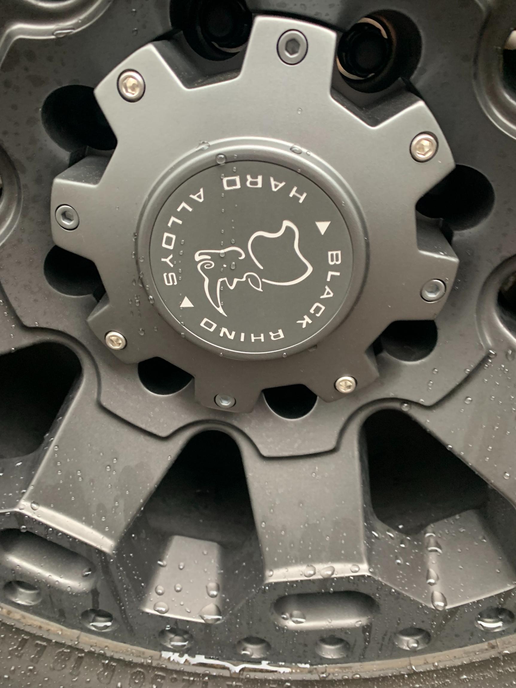 Sold: Custom 2009 Ford E-350 4×4 Camper Conversion