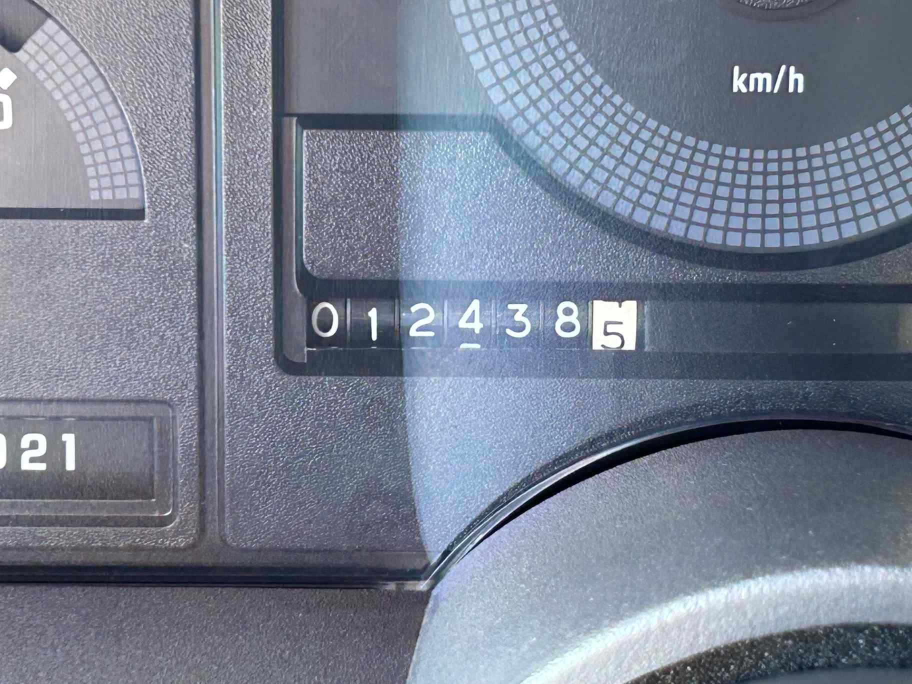 1989 GMC C1500 Sierra Santa Fe Edition - 5