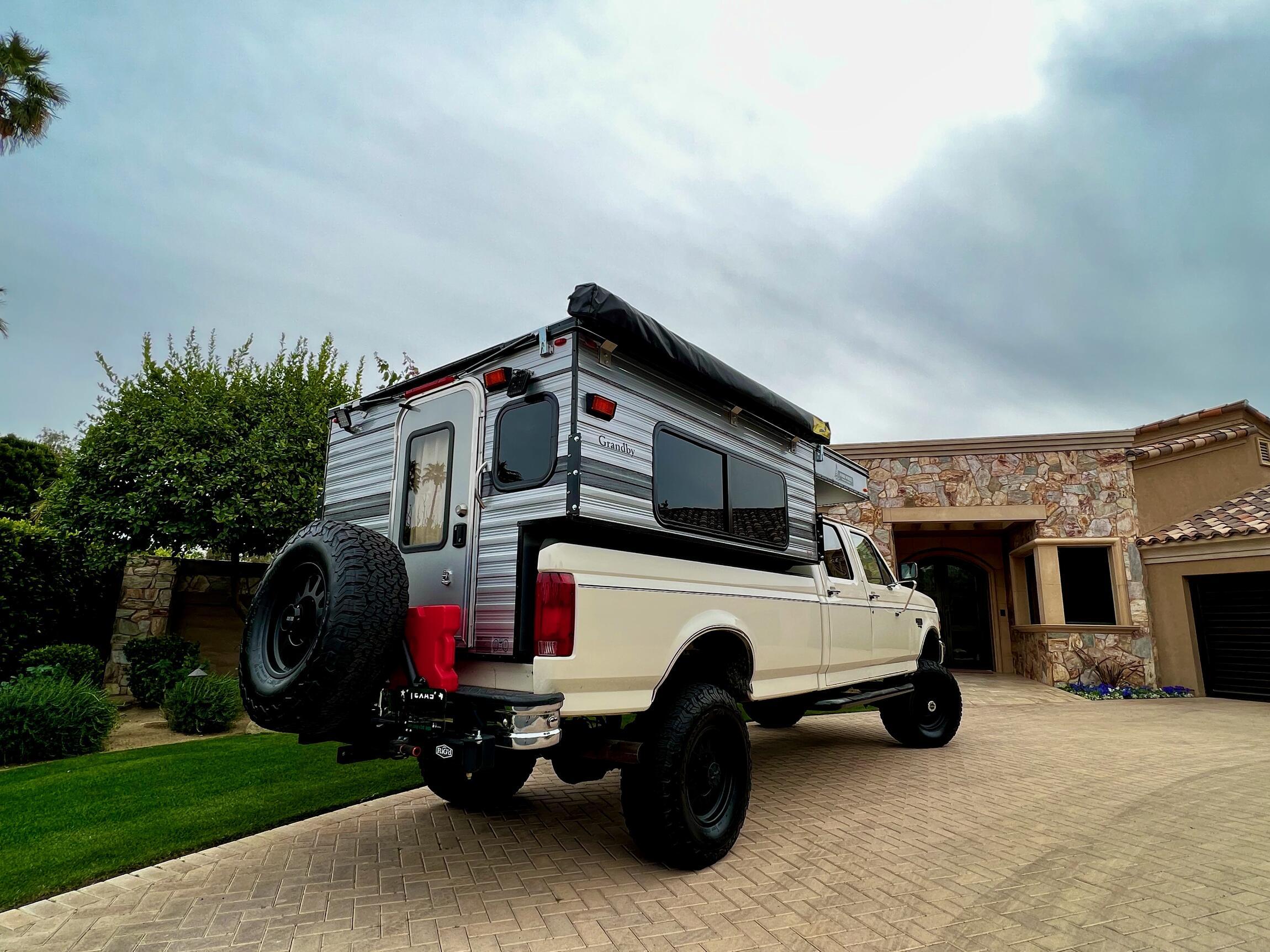 1997 Ford F-350 Power Stroke 4×4 Camper - 4
