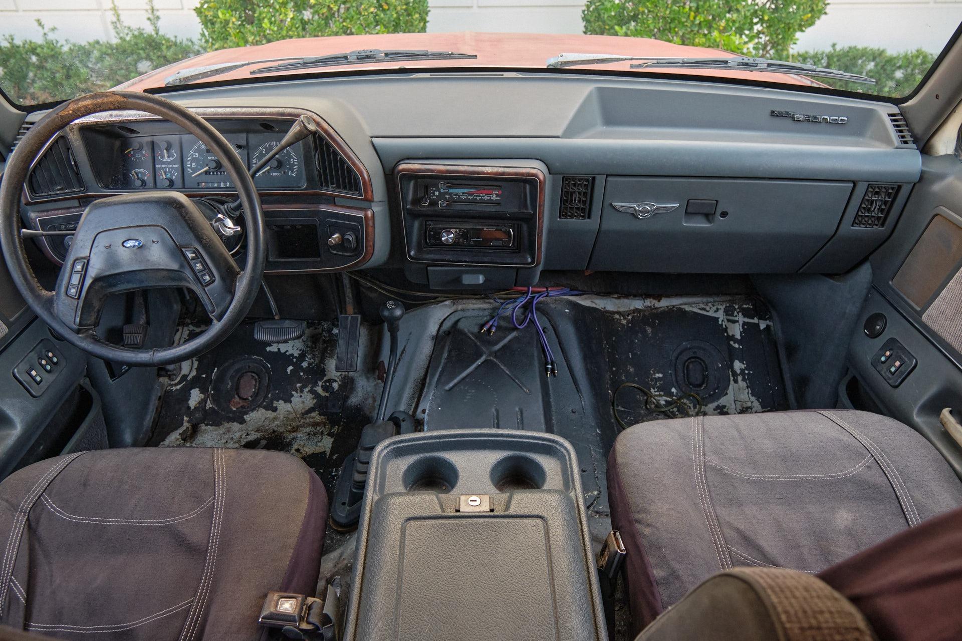1989 Ford Bronco - 5