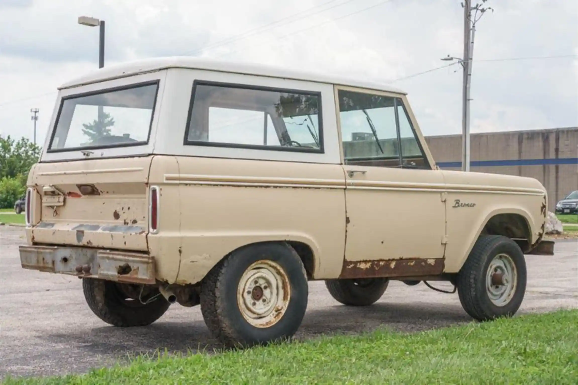 Project-Ready 1966 Ford Bronco 4×4