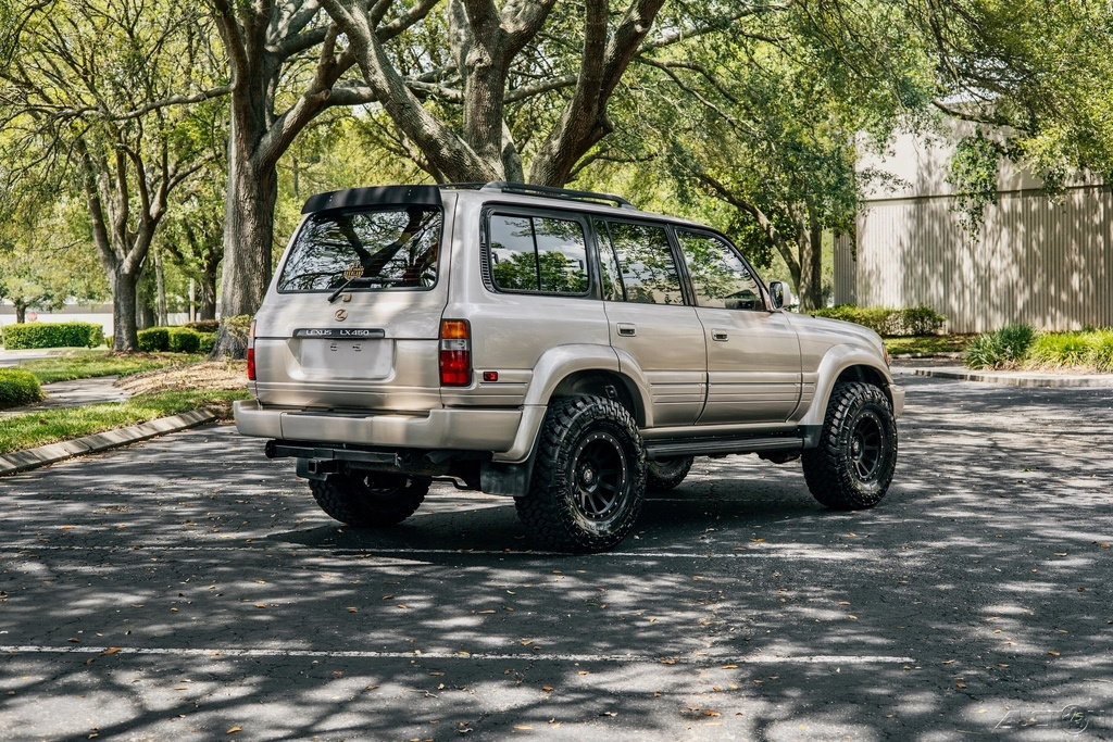 Sold: Modified 1997 Lexus LX 450