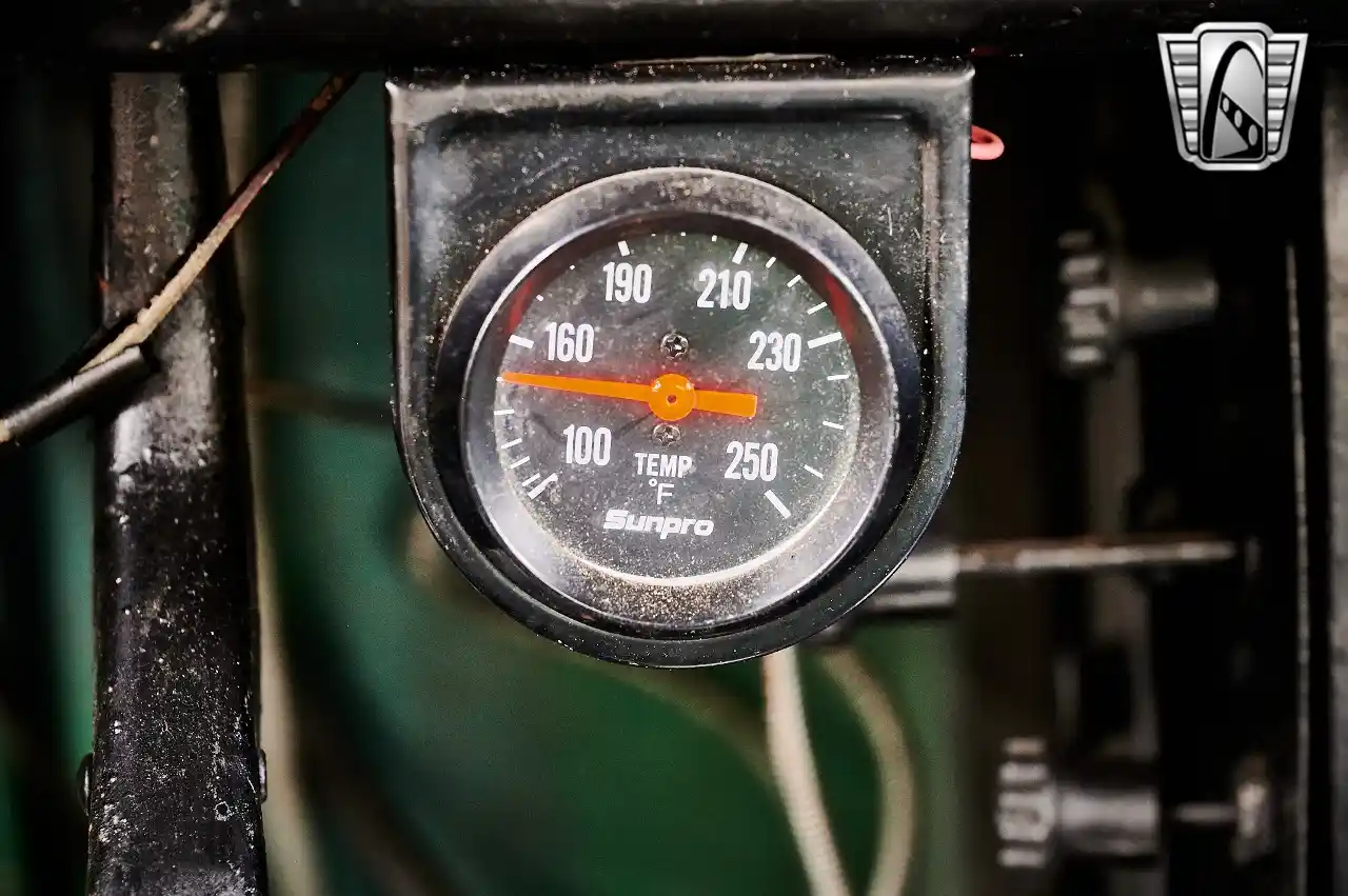 1963 Willys Jeep FC150