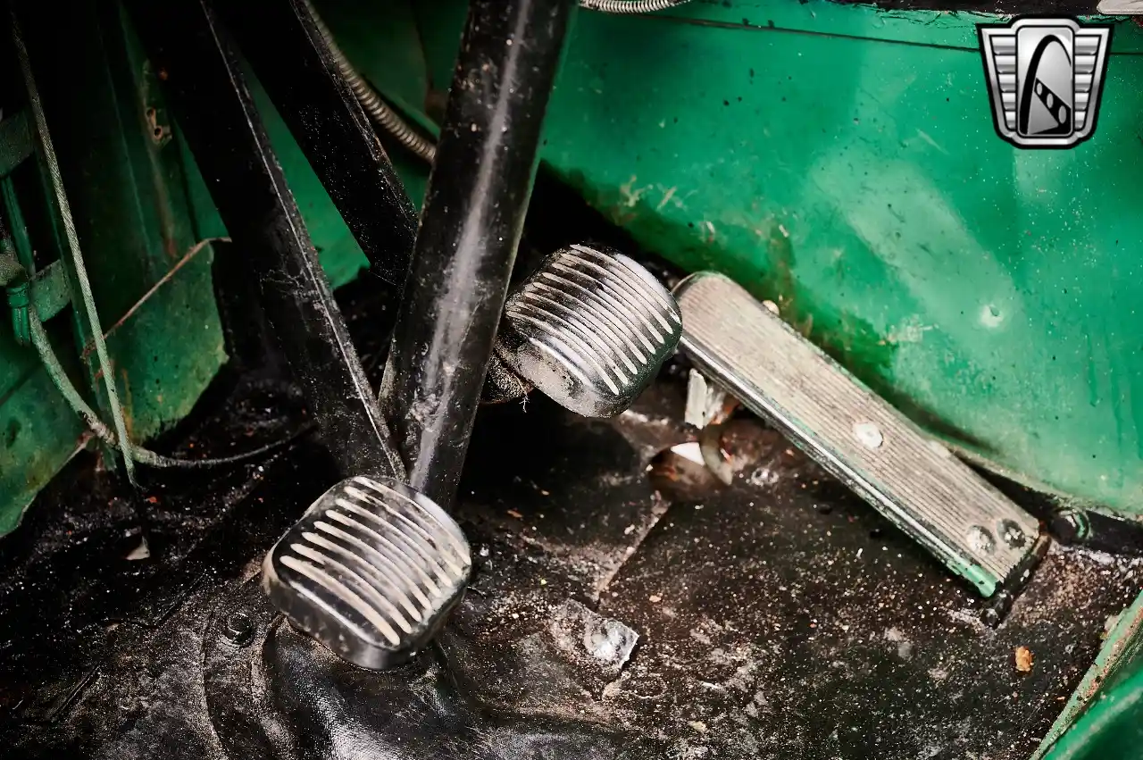 1963 Willys Jeep FC150