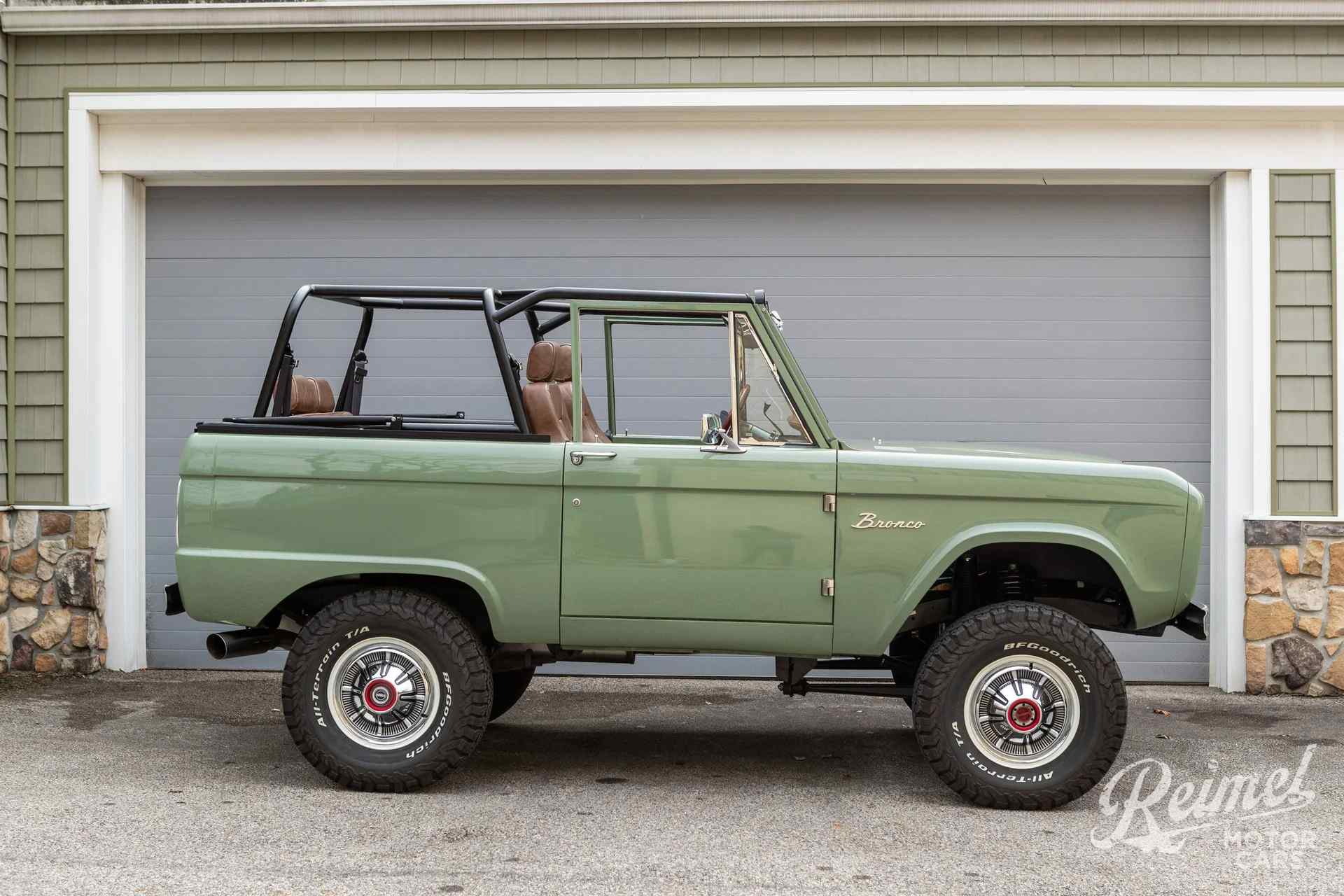 Sold: 1966 Ford Bronco