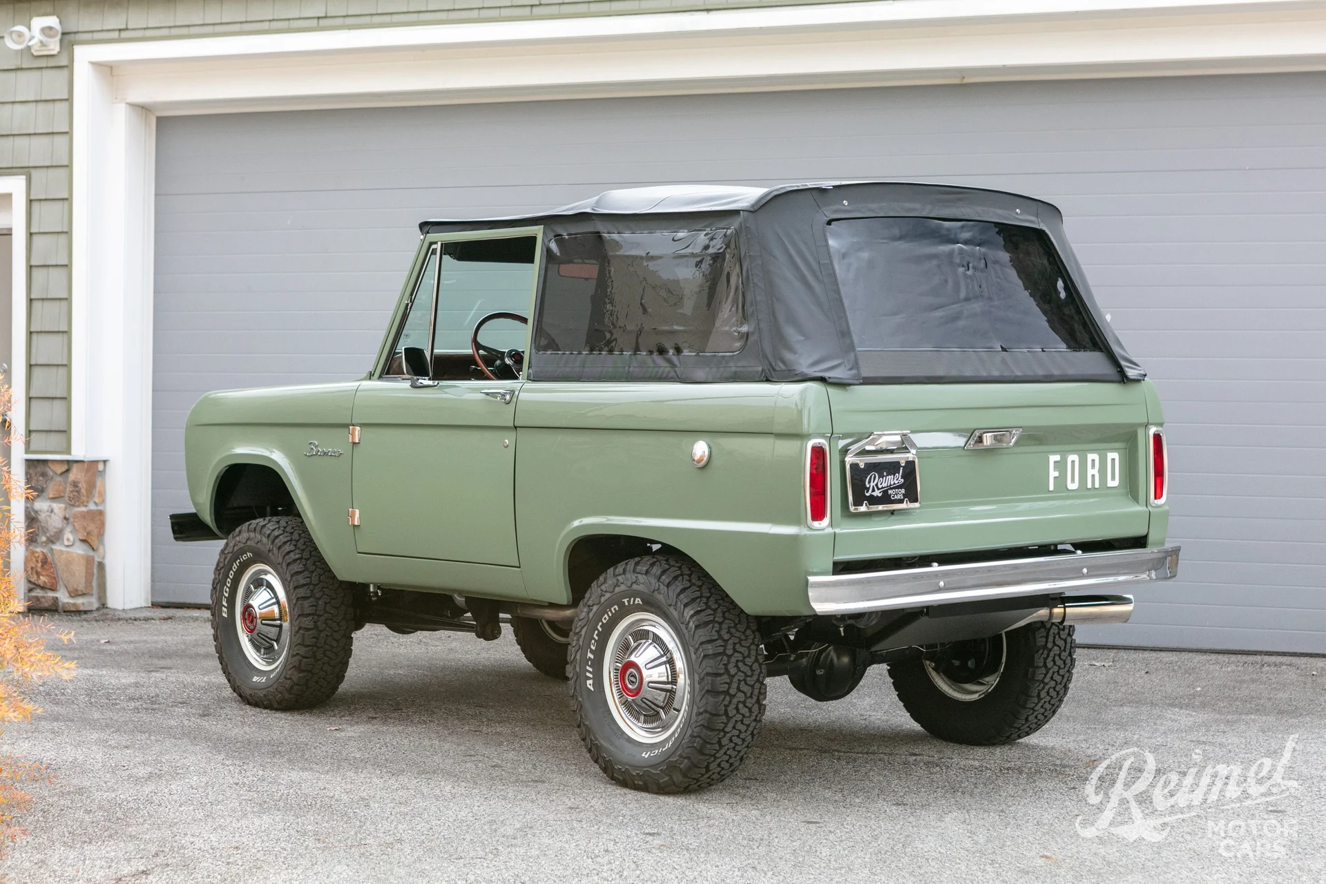 Sold: 1966 Ford Bronco