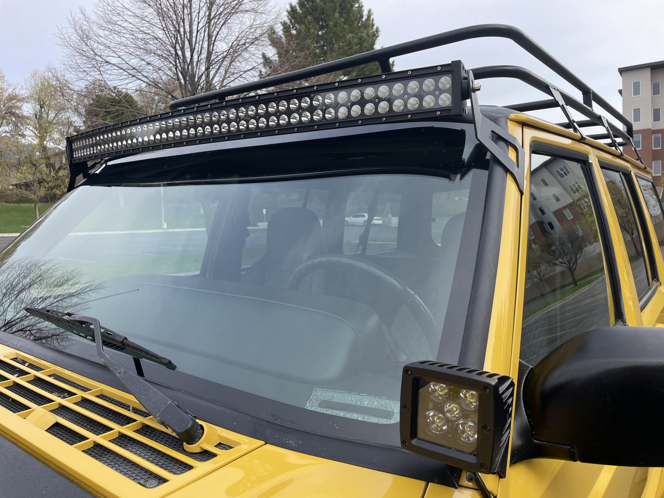 Sold: Heavily-Modified Solar Yellow 2000 Jeep Cherokee XJ