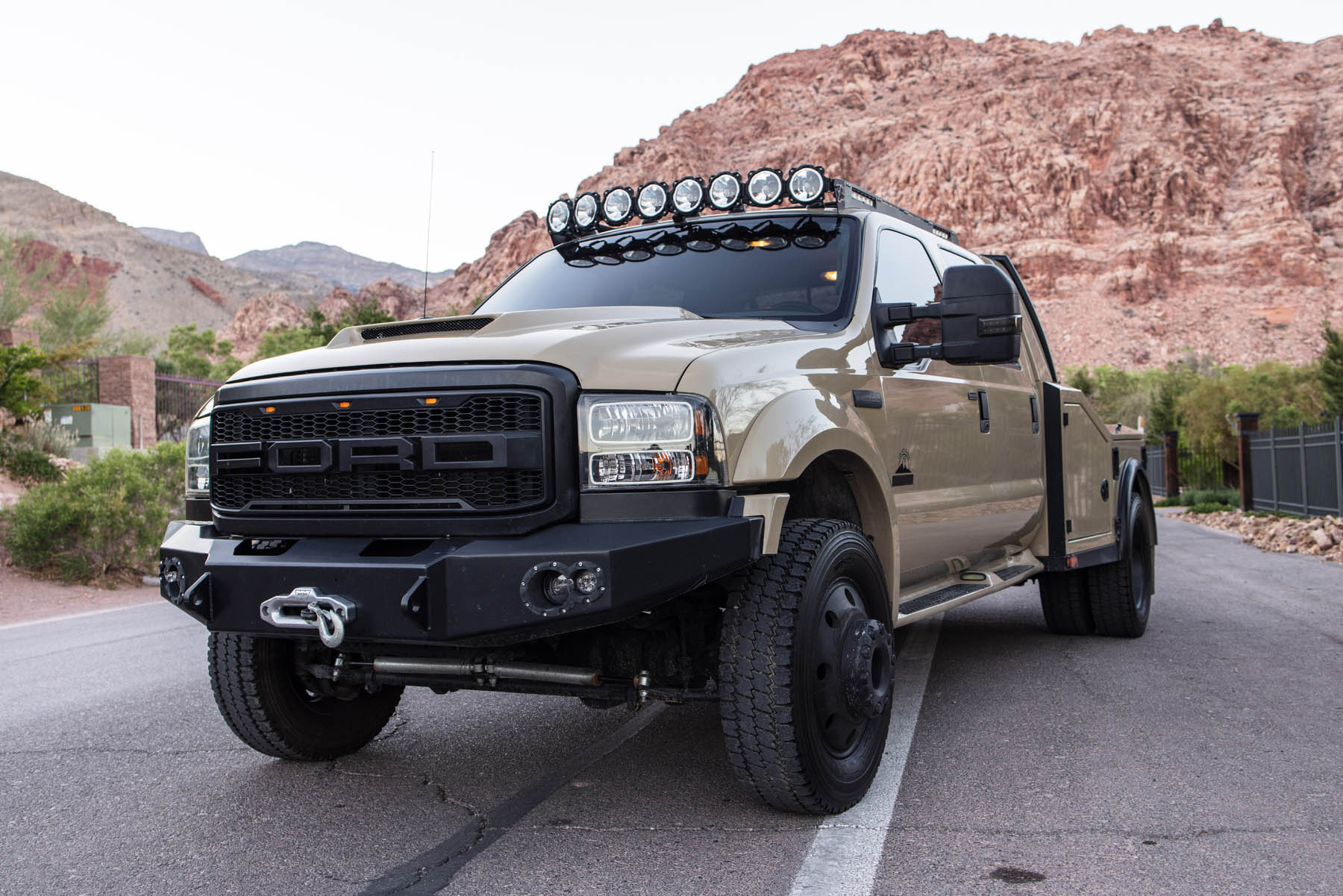 Sold: 2007 Ford F-550 Lariat