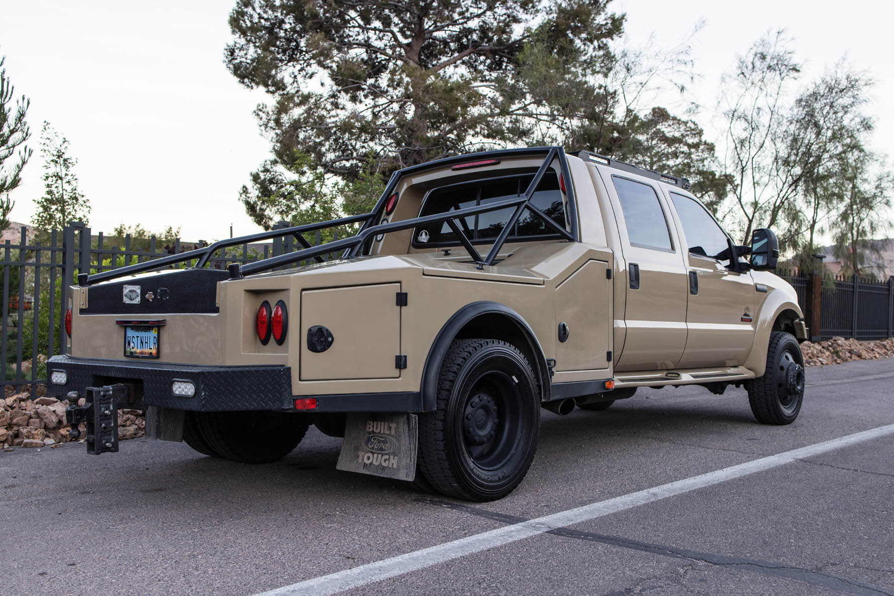 Sold: 2007 Ford F-550 Lariat