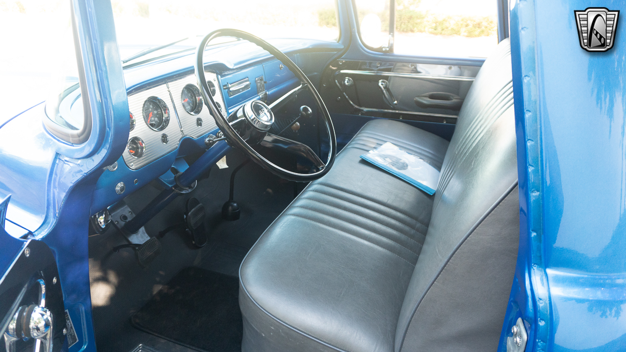 Sold: 1957 GMC 100 NAPCO 4x4