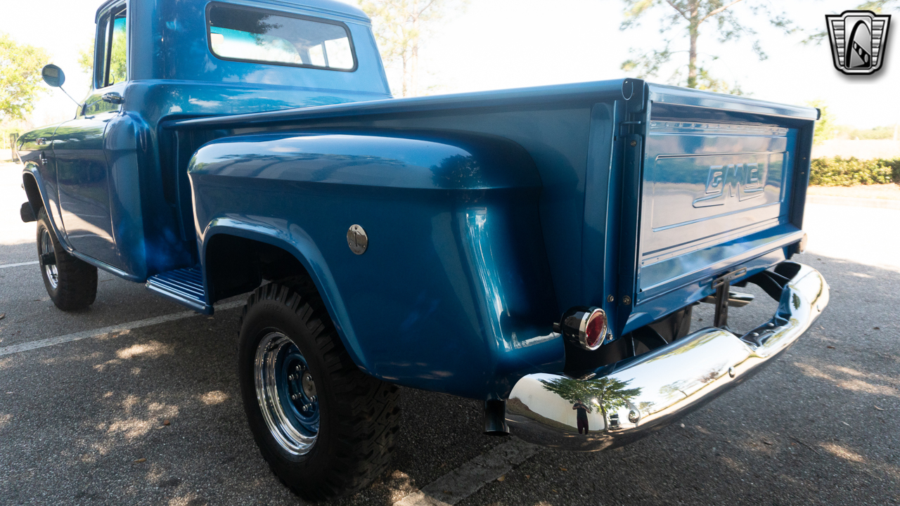 Sold: 1957 GMC 100 NAPCO 4x4