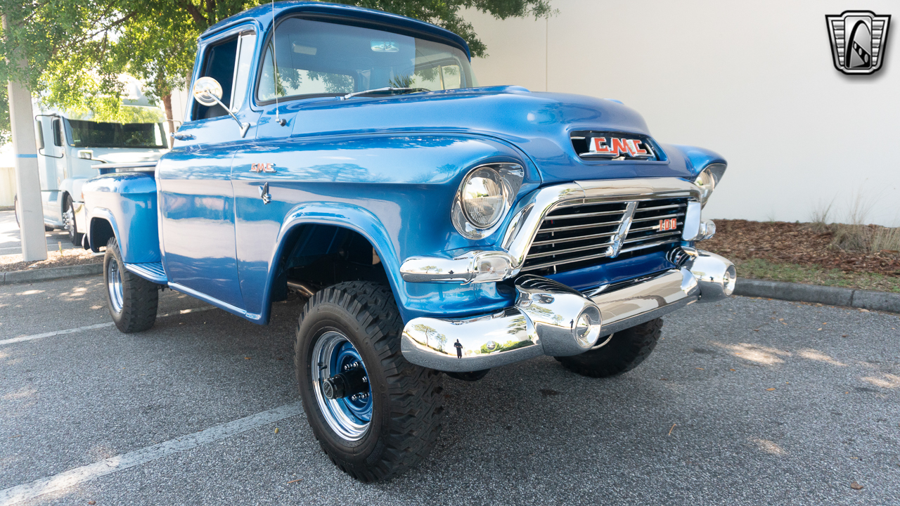 Sold: 1957 GMC 100 NAPCO 4x4