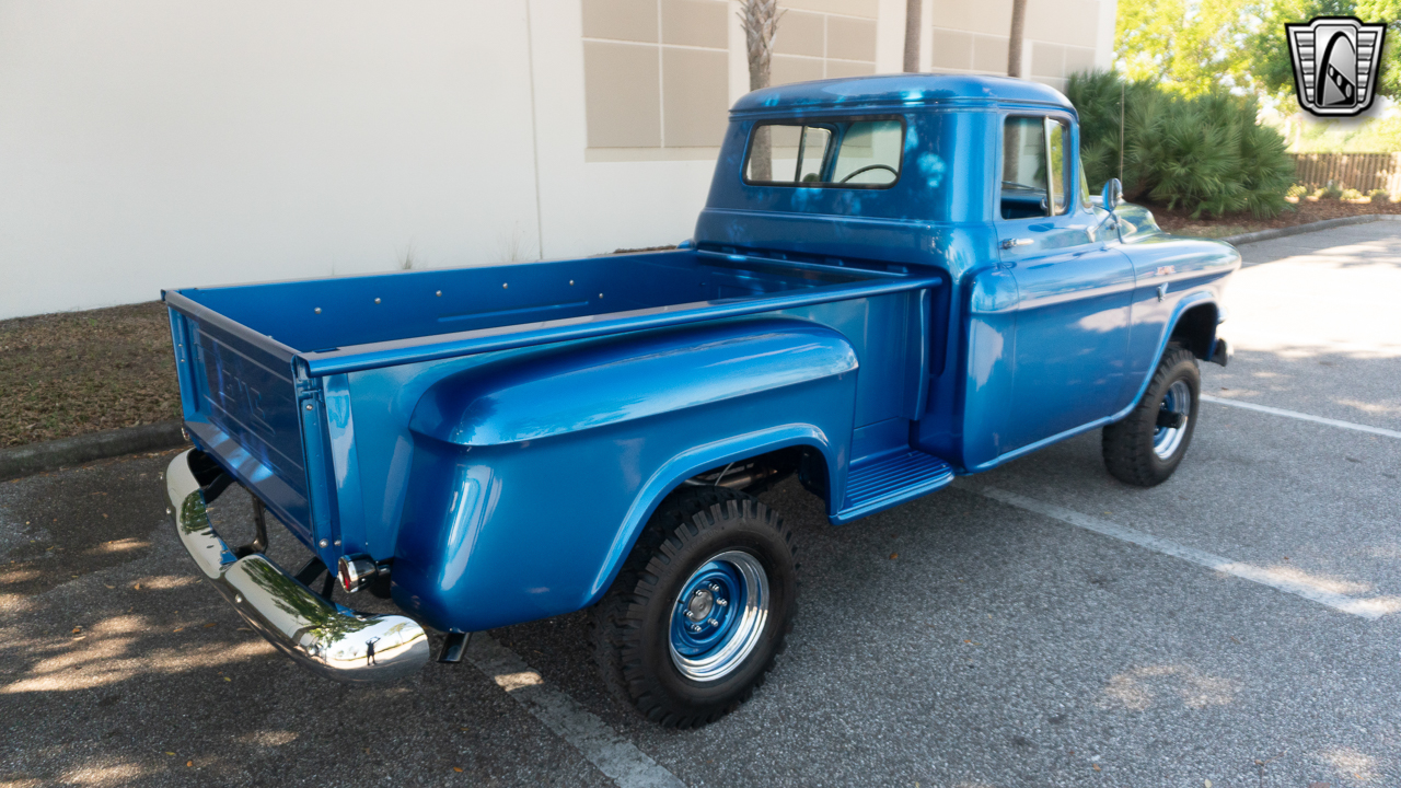 Sold: 1957 GMC 100 NAPCO 4x4
