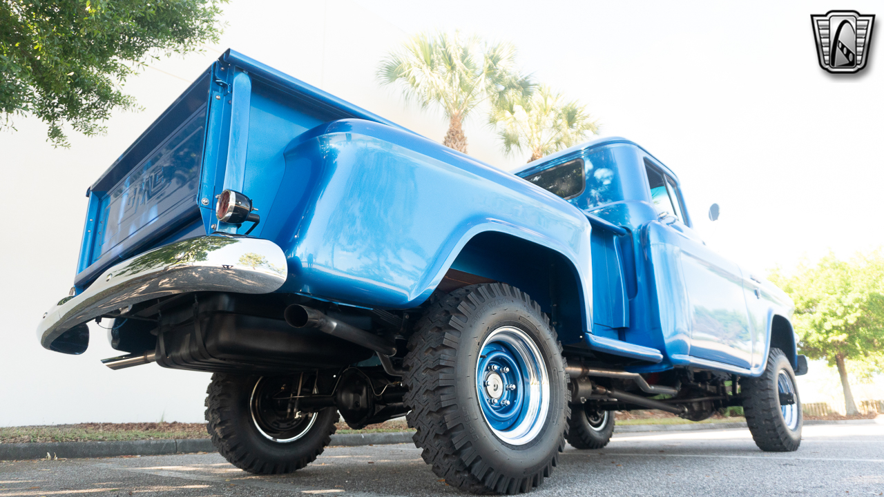 Sold: 1957 GMC 100 NAPCO 4x4