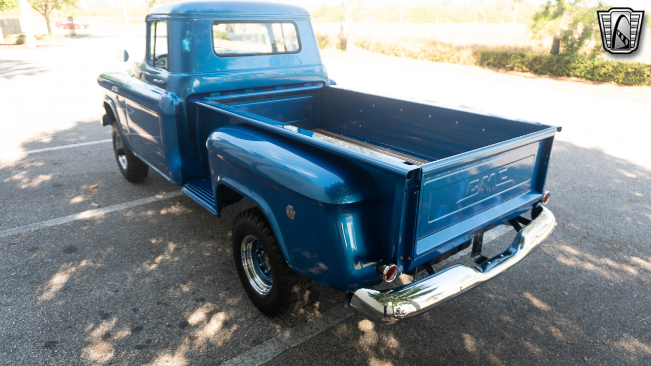 Sold: 1957 GMC 100 NAPCO 4x4