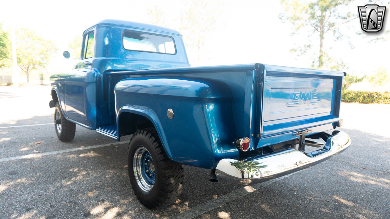 Sold: 1957 GMC 100 NAPCO 4x4