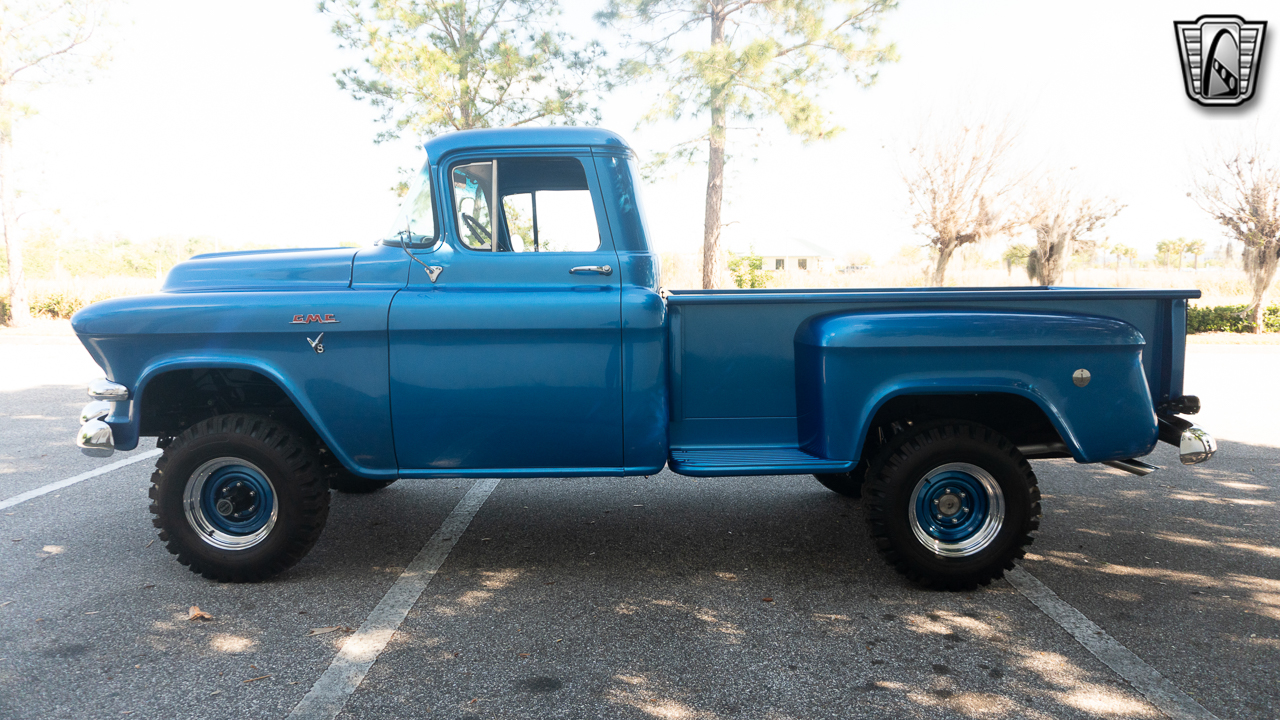 Sold: 1957 GMC 100 NAPCO 4x4
