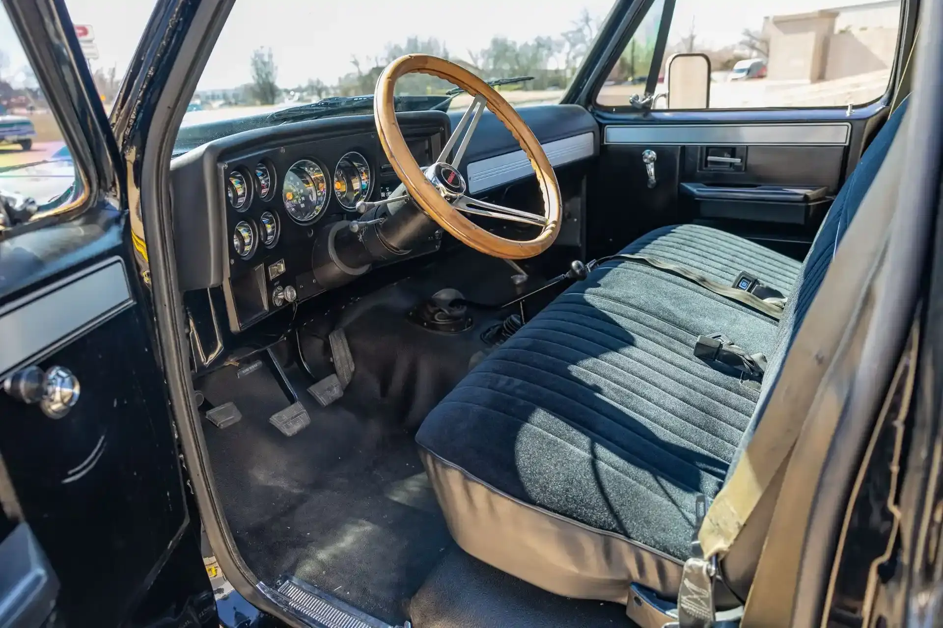 1976 GMC K2500 Sierra