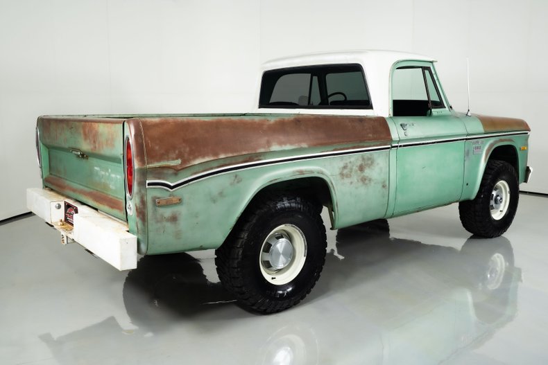 Sold: 1971 Dodge W100 Power Wagon