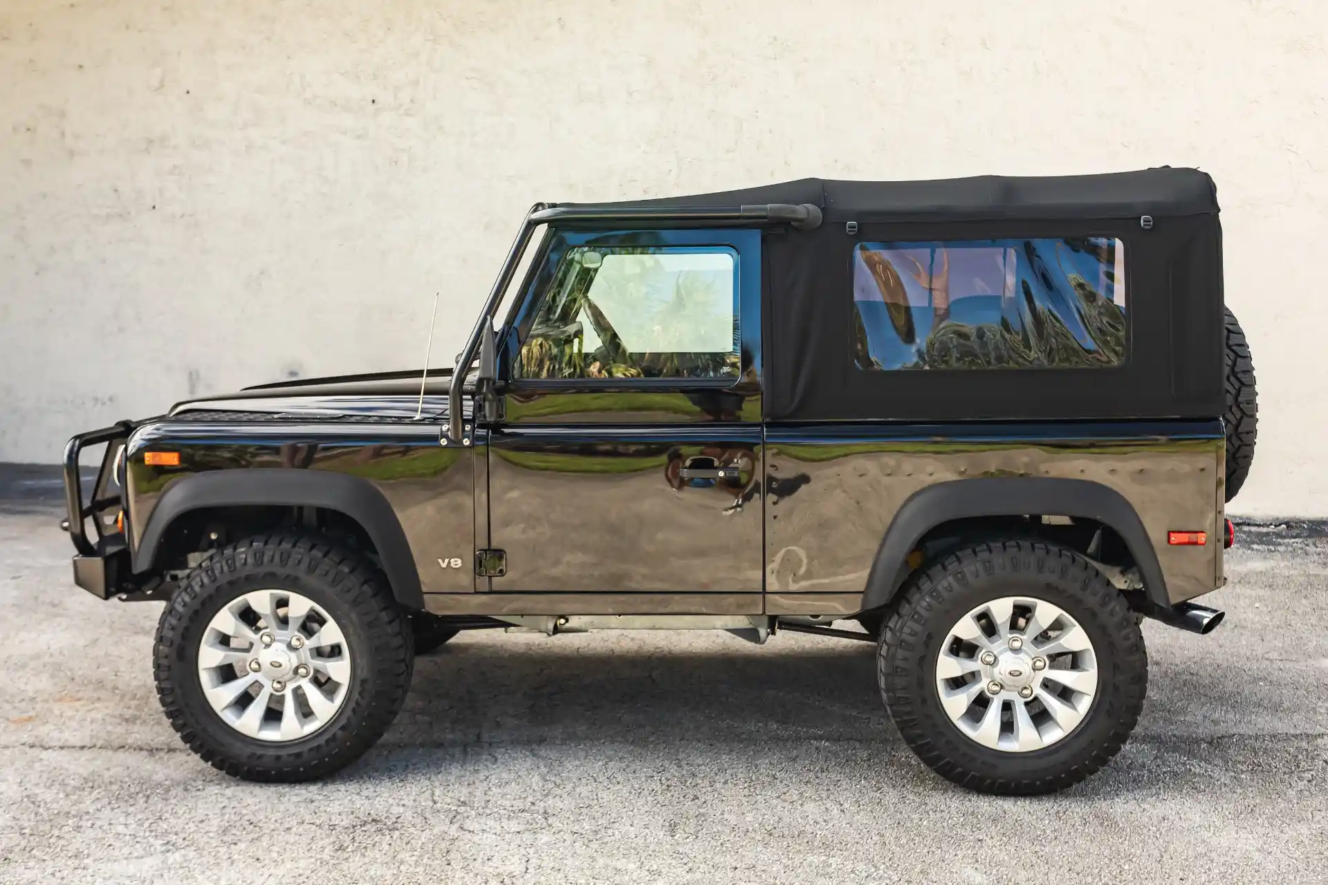 1995 Land Rover Defender 90 NAS