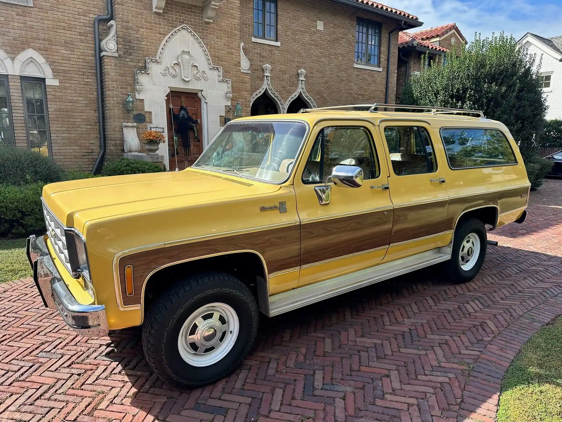  Chevrolet Suburban