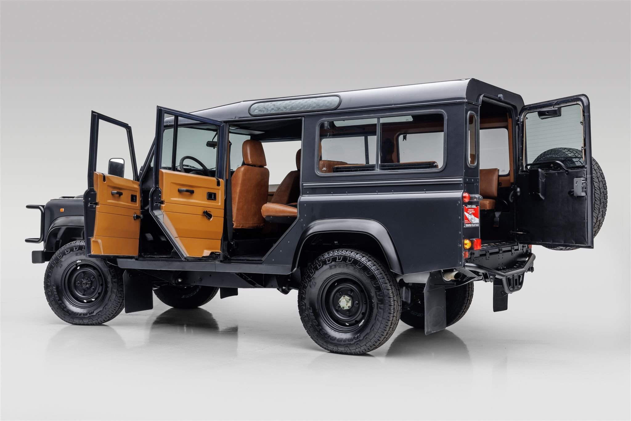 Sold: 1995 Land Rover Defender 110