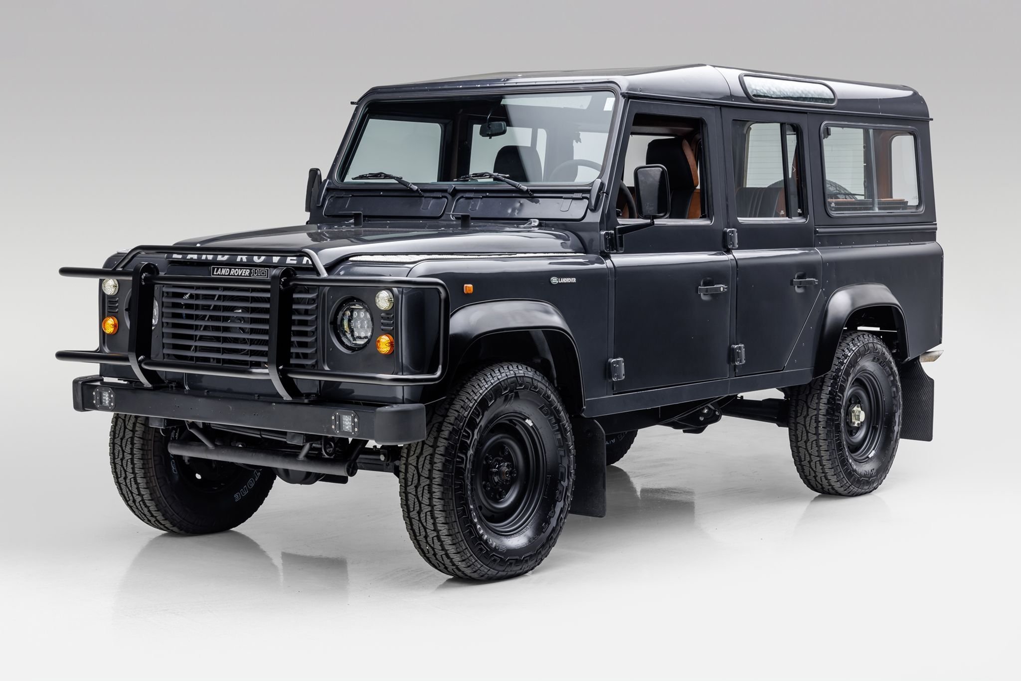 Sold: 1995 Land Rover Defender 110