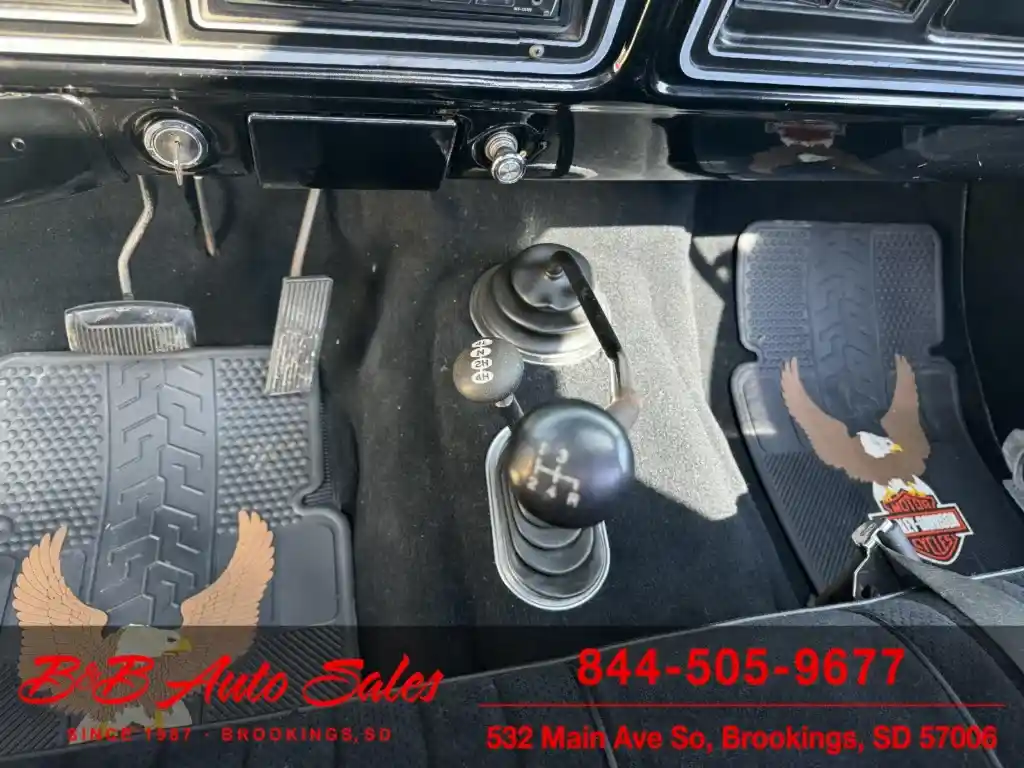 1977 Ford F-150 4×4 Shortbox