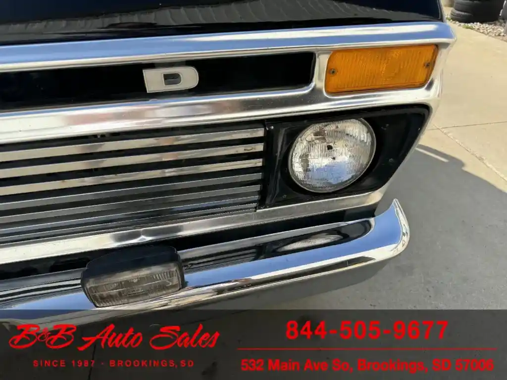1977 Ford F-150 4×4 Shortbox