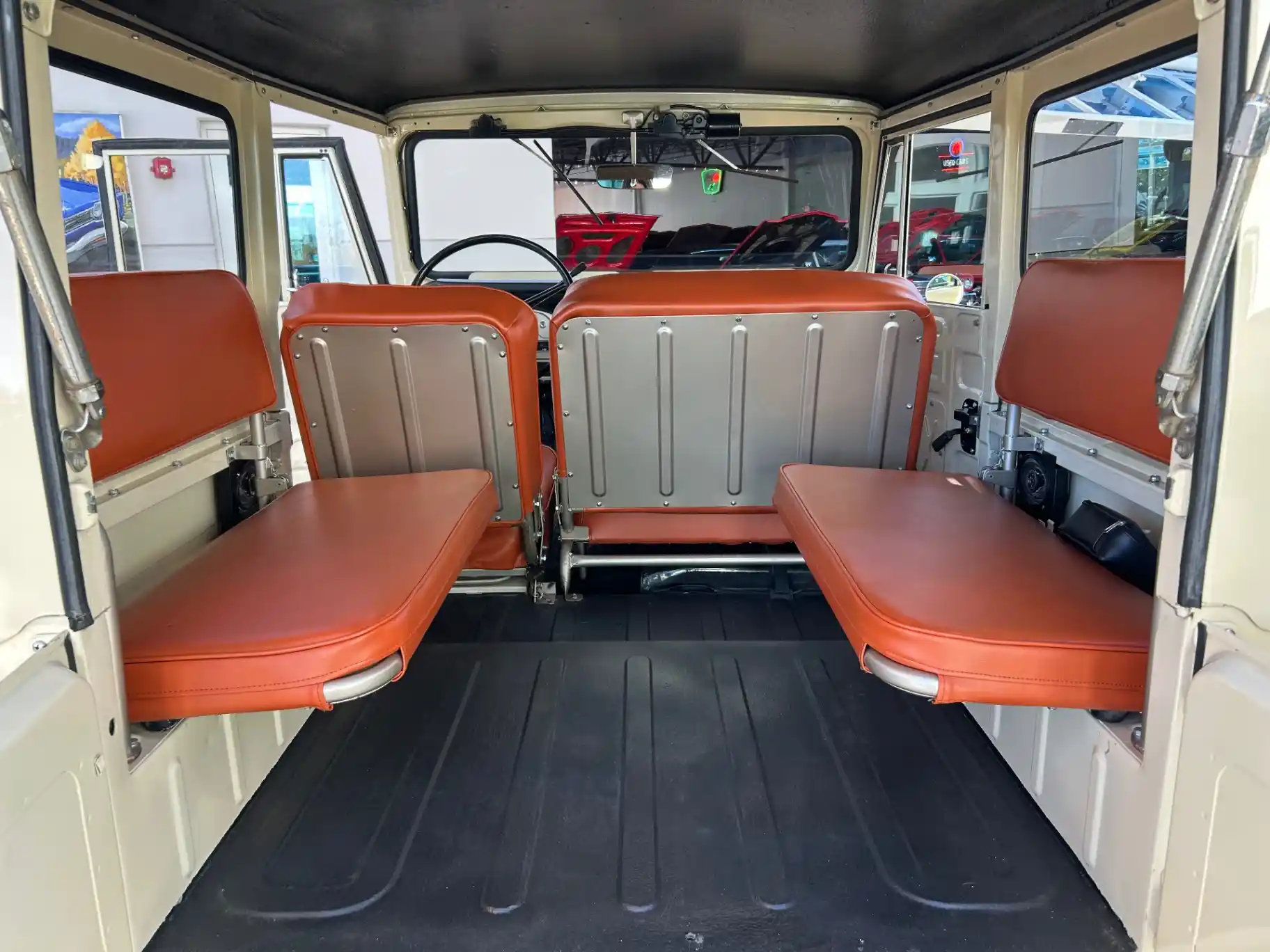 Restored 1970 Toyota Land Cruiser FJ40