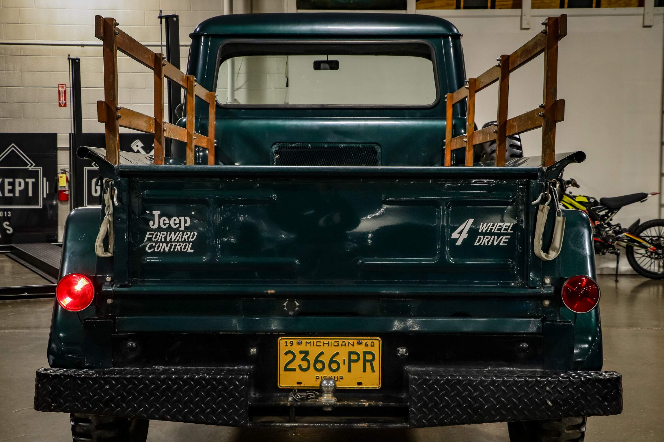 Sold: 1960 Jeep FC-170 4×4