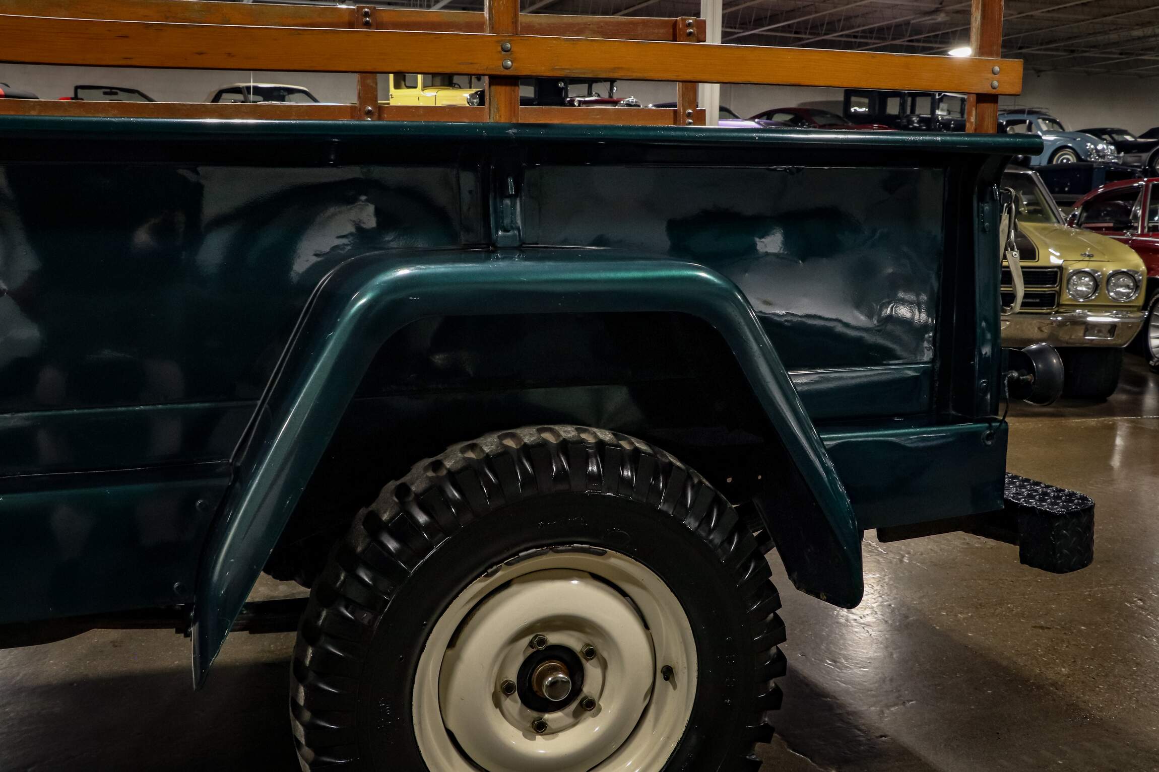 Sold: 1960 Jeep FC-170 4×4