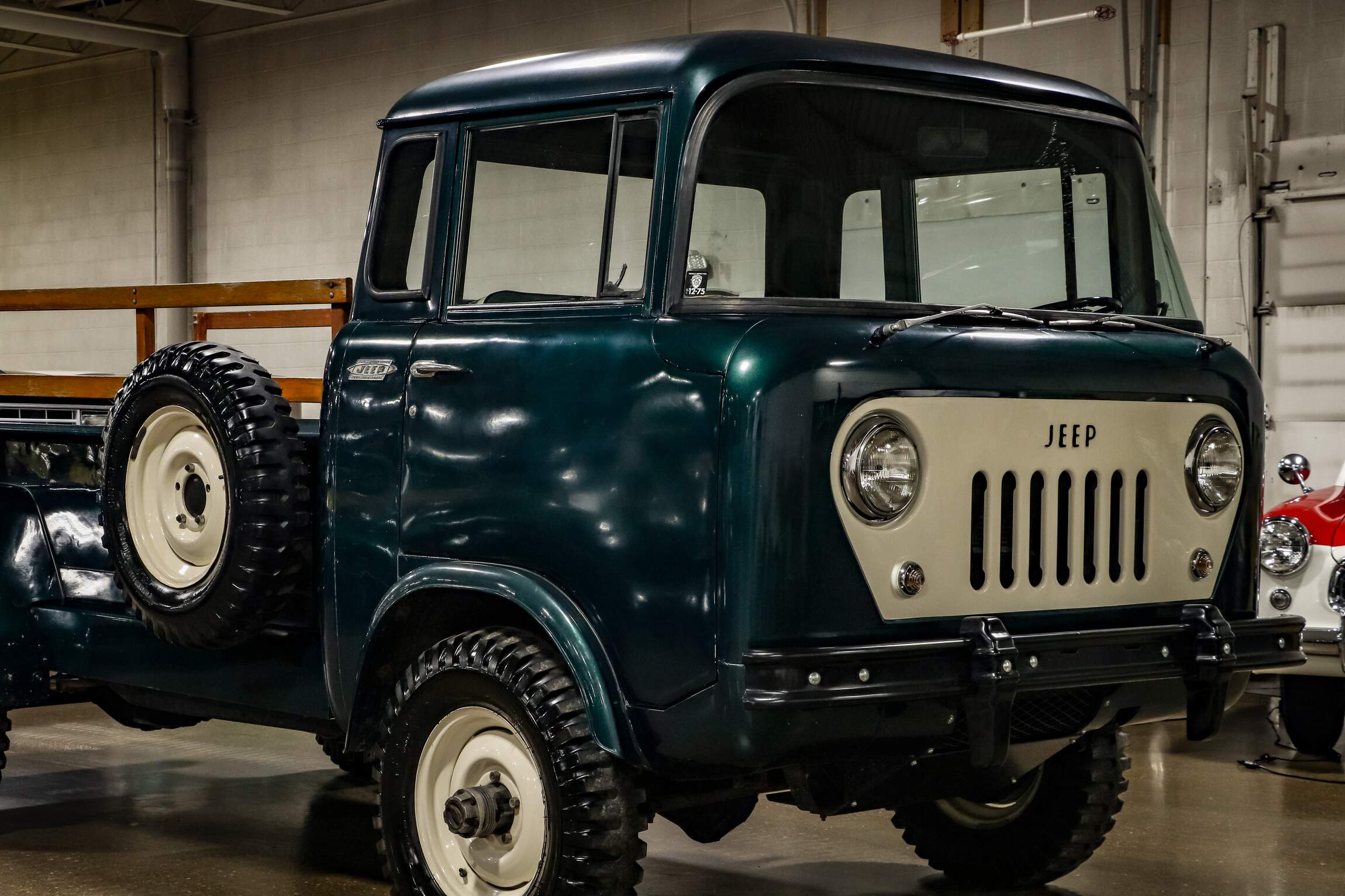 Sold: 1960 Jeep FC-170 4×4